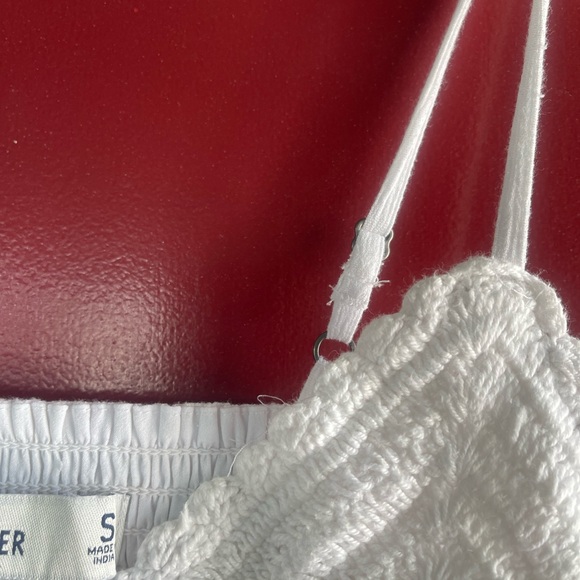 Hollister white sundress with crocheted bodice - Picture 9 of 9